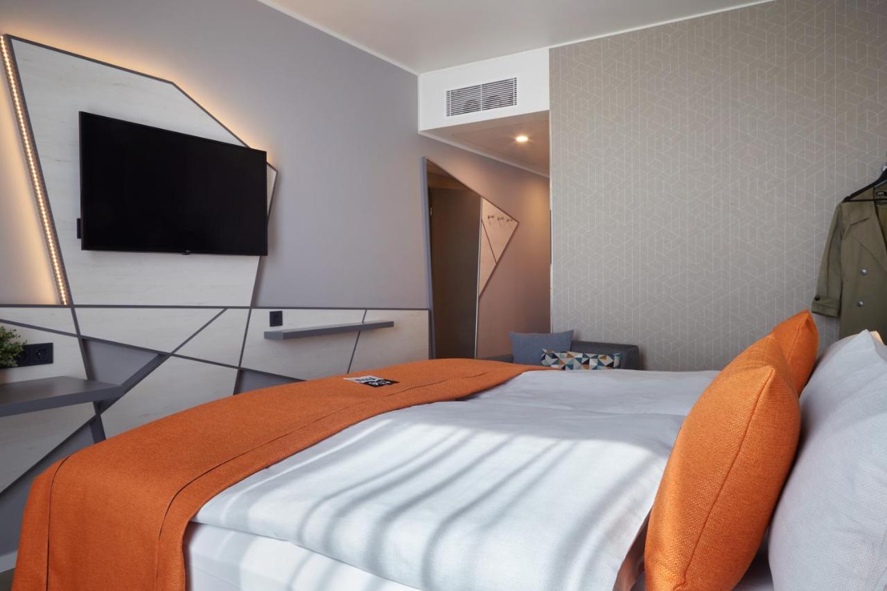 Holiday Inn - The Niu, Hub Dusseldorf Messe By Ihg المظهر الخارجي الصورة