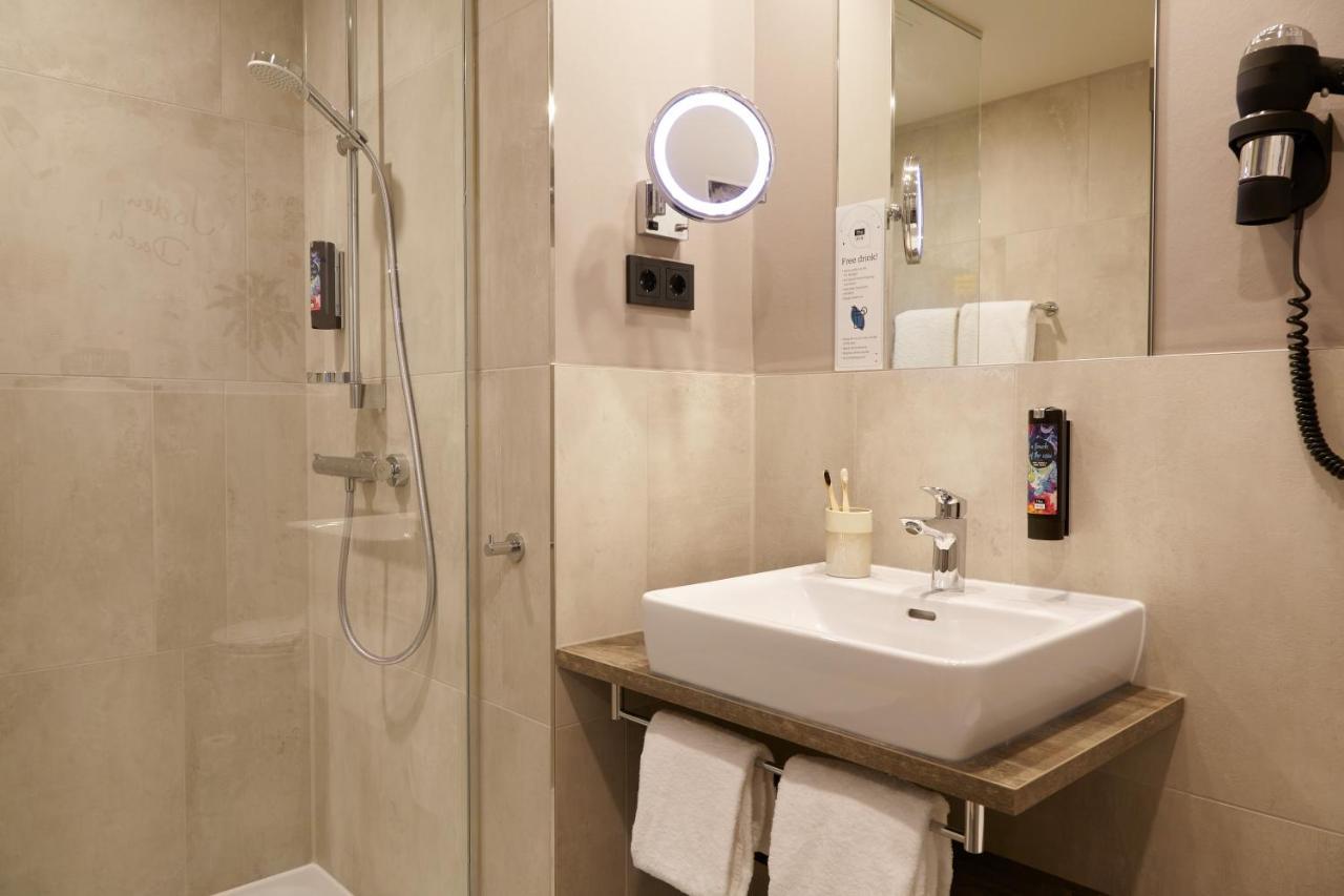Holiday Inn - The Niu, Hub Dusseldorf Messe By Ihg المظهر الخارجي الصورة