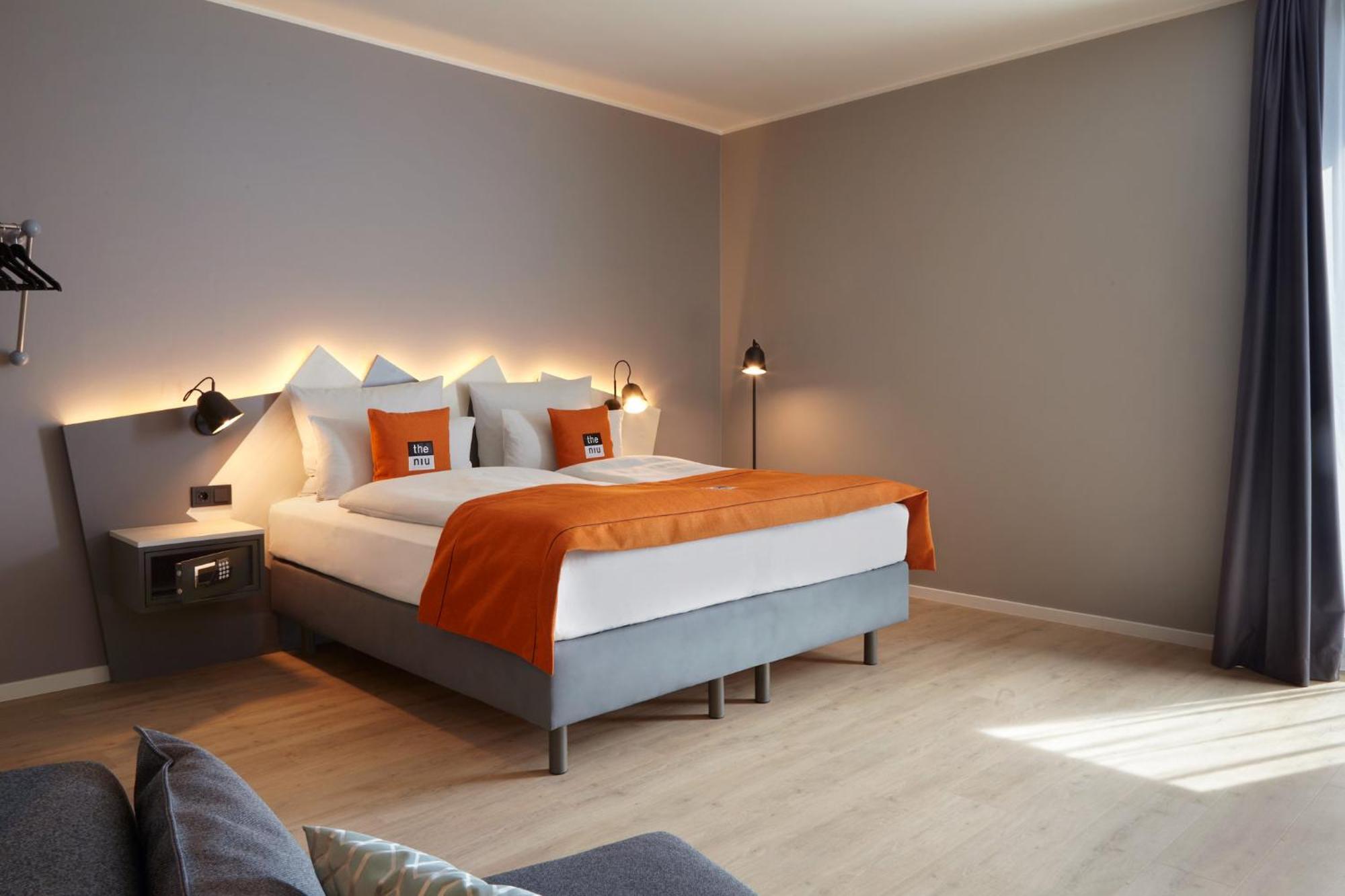 Holiday Inn - The Niu, Hub Dusseldorf Messe By Ihg المظهر الخارجي الصورة