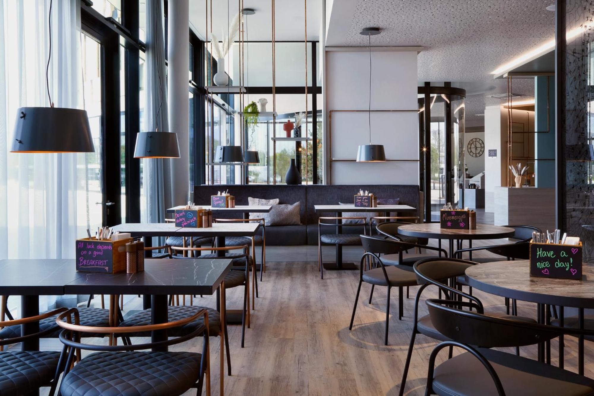 Holiday Inn - The Niu, Hub Dusseldorf Messe By Ihg المظهر الخارجي الصورة